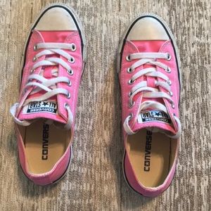 PINK CONVERSE